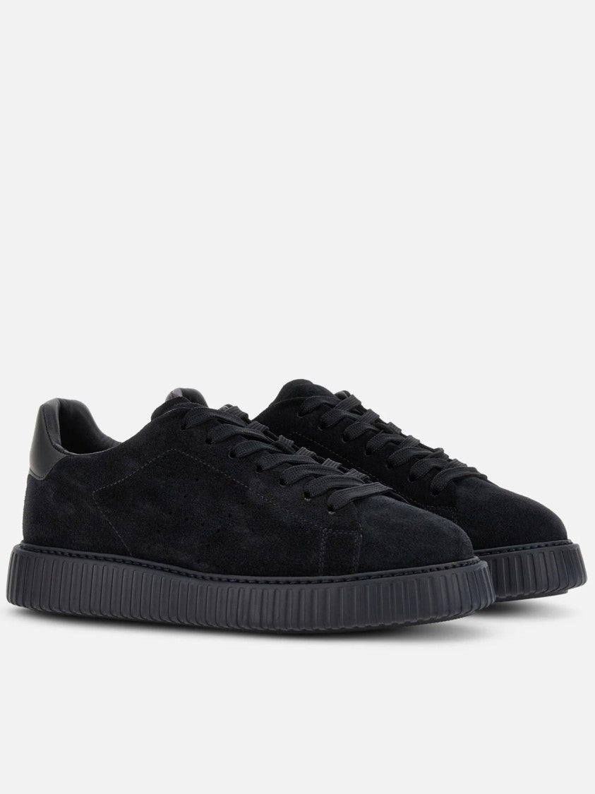 Hogan Monochromatic Black Suede Low-Top Sneakers With Textured Rubber Sole