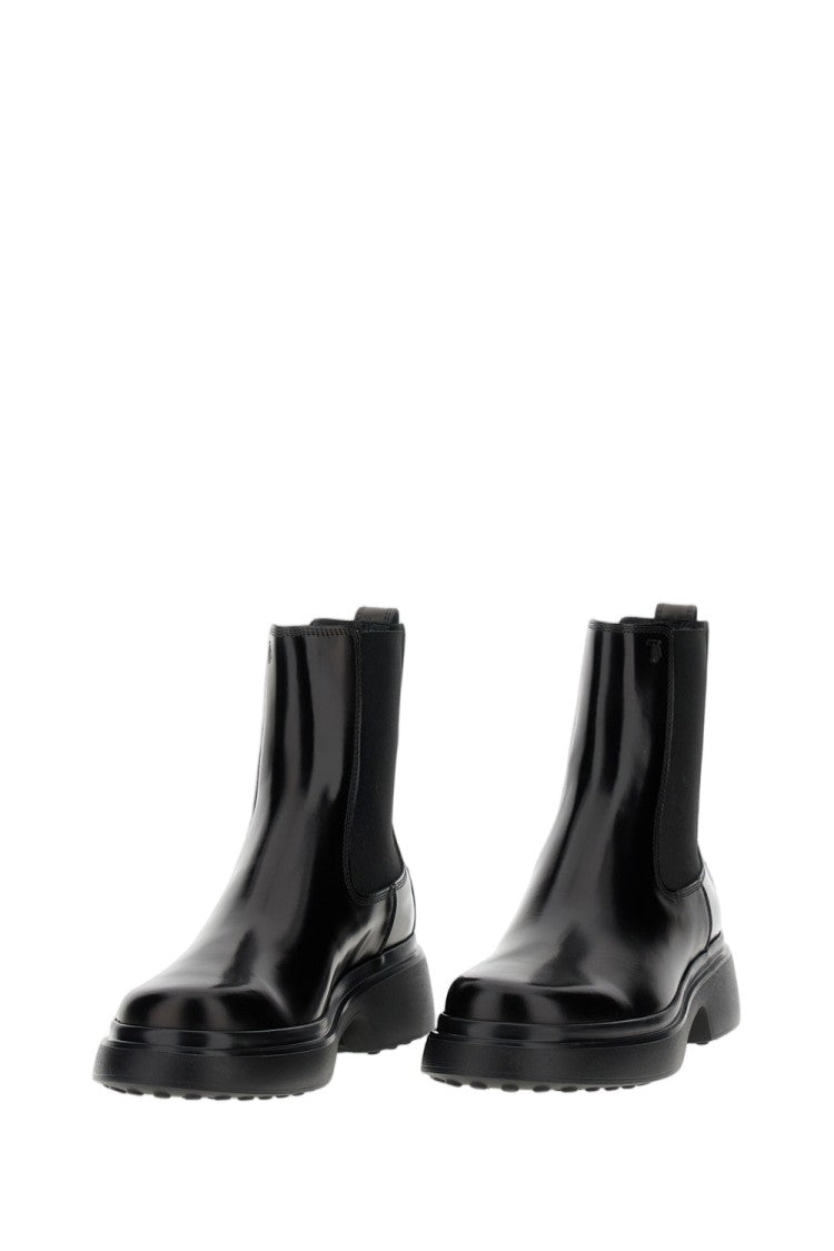 Tod's Black Gommini Calfskin Leather Ankle Boots