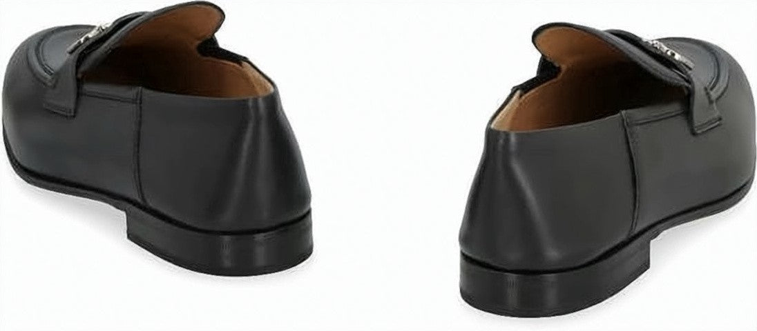 Salvatore Ferragamo Black Leather Flats With Loafer Silhouette