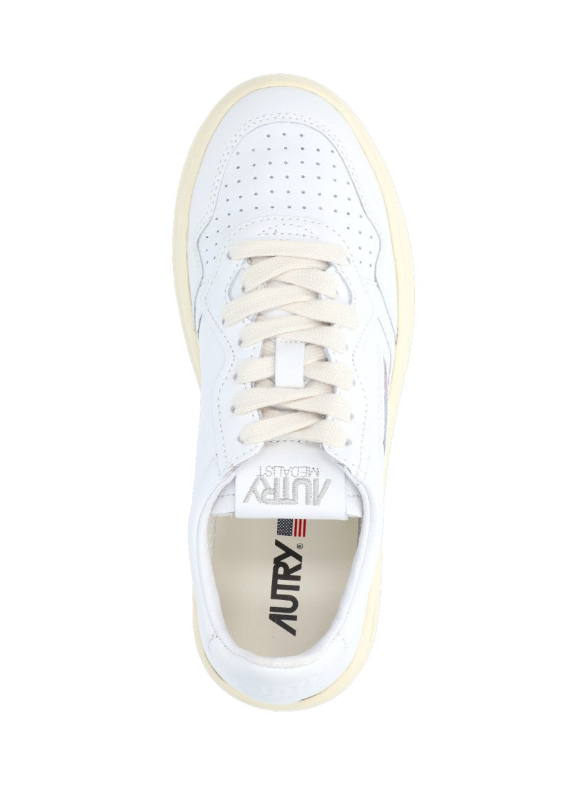 Autry White Medalist Leather Low-Top Sneakers