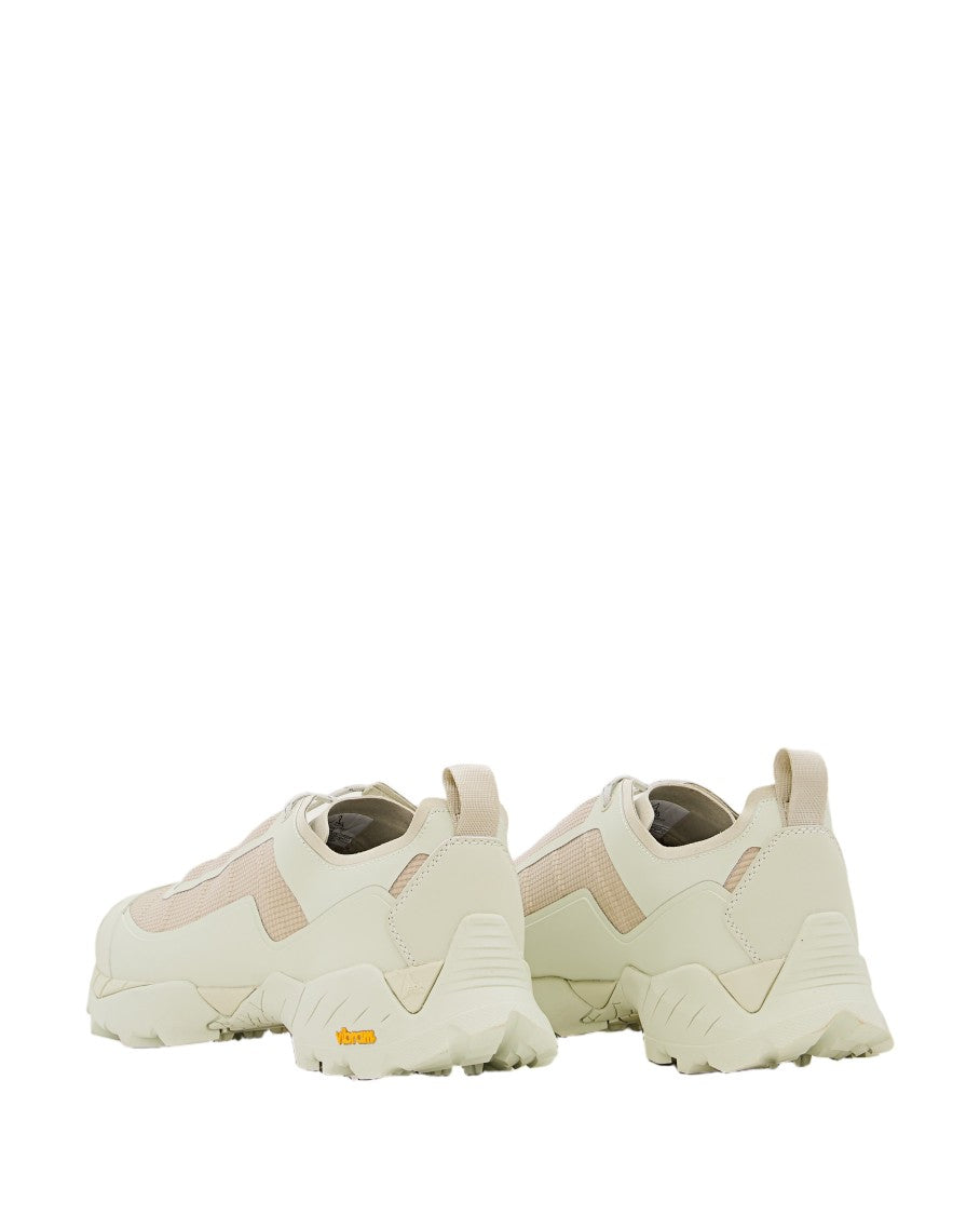 Roa Contemporary Light Sneakers With Water-Repellent Finish And Textured Grip