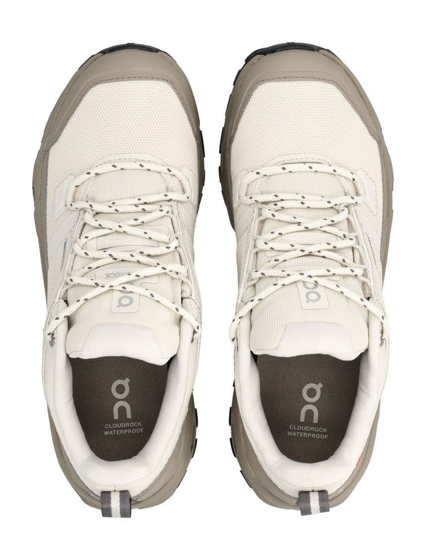On Running Chunky Sole Sneakers With Textured Upper And Reflective Details