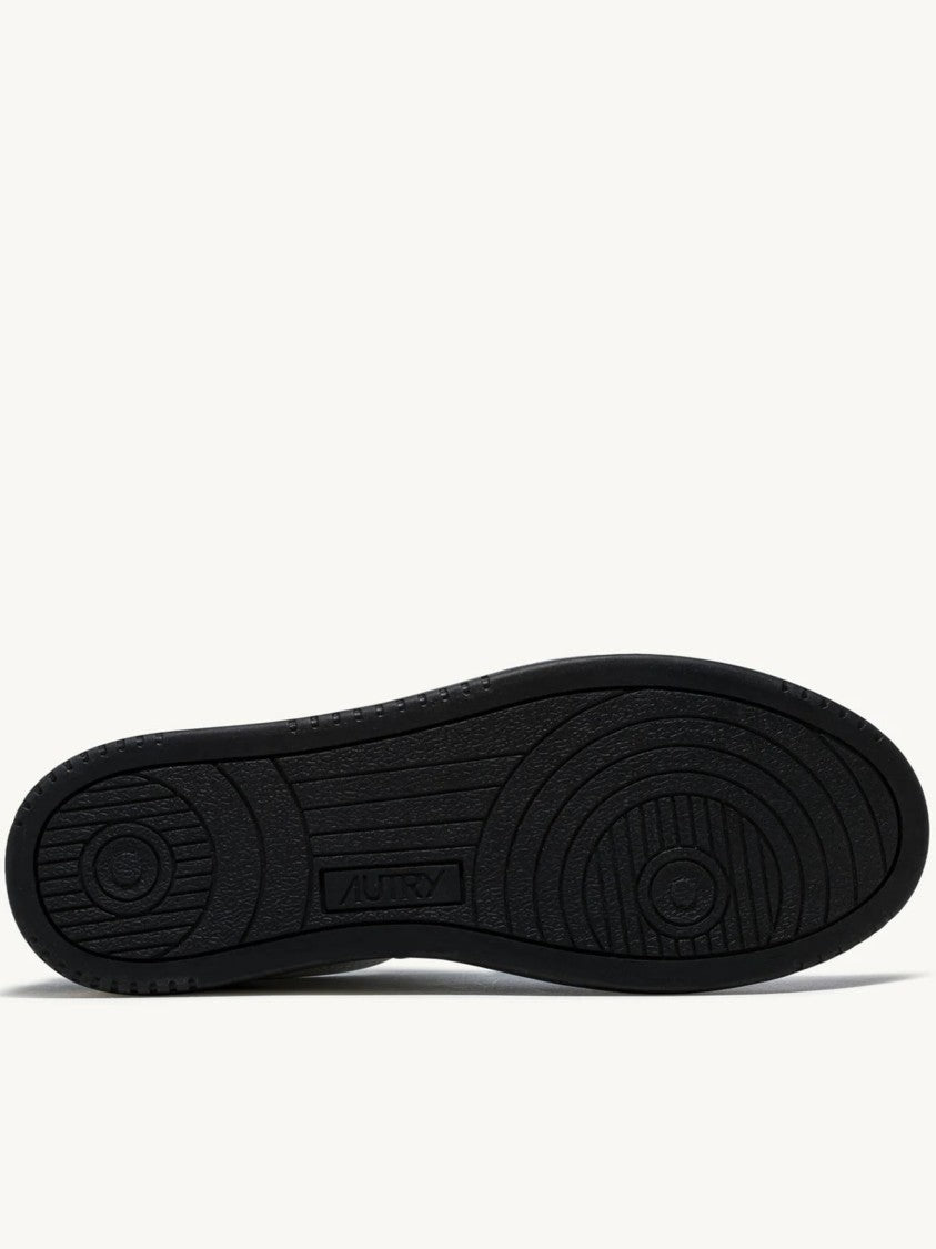 Autry Medalist Low Contrasting Leather Sneakers