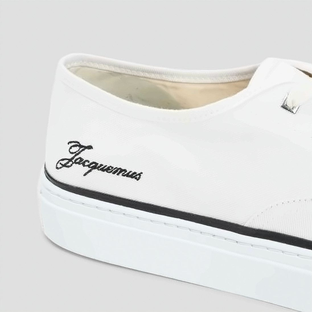 Jacquemus Minimalist White Sneakers With Elegant Black Detailing