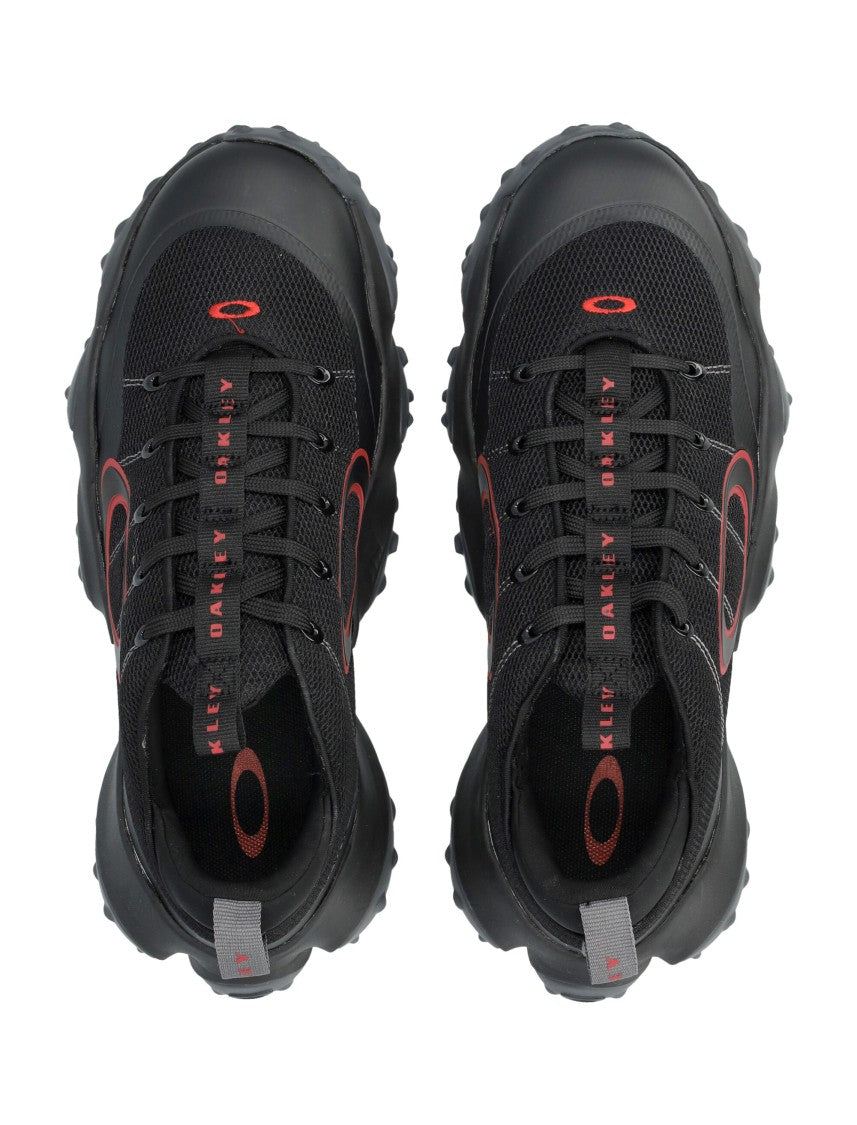 Oakley Edge Flex Mesh Athletic Spike Less Sneakers