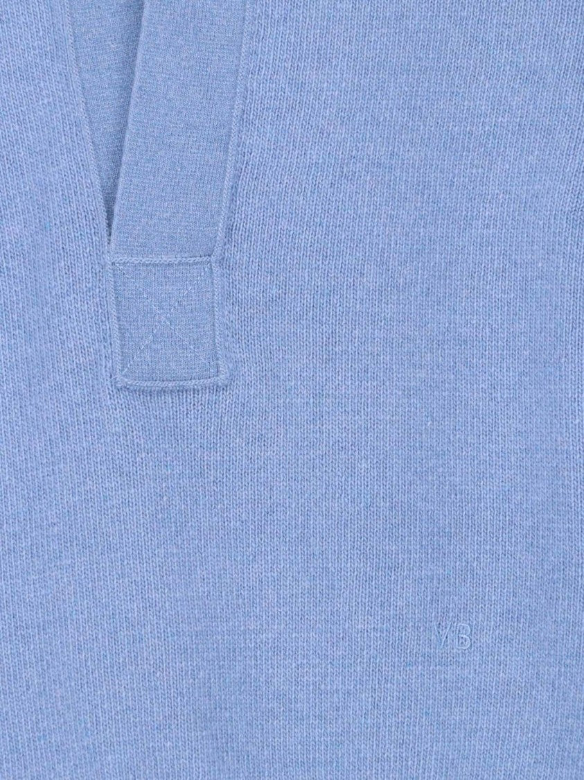 Victoria Beckham Muted Periwinkle Blue Fine-Knit Sweater With V-Neckline
