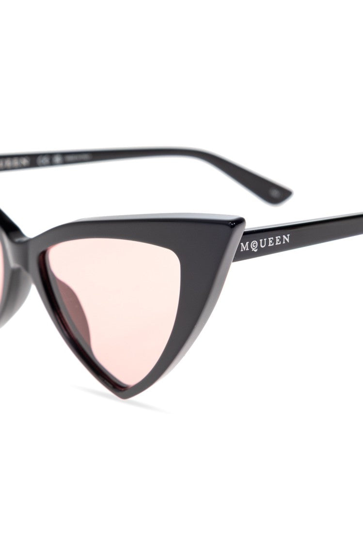 Alexander Mcqueen Cat-Eye Sunglasses With Bold Angular Design