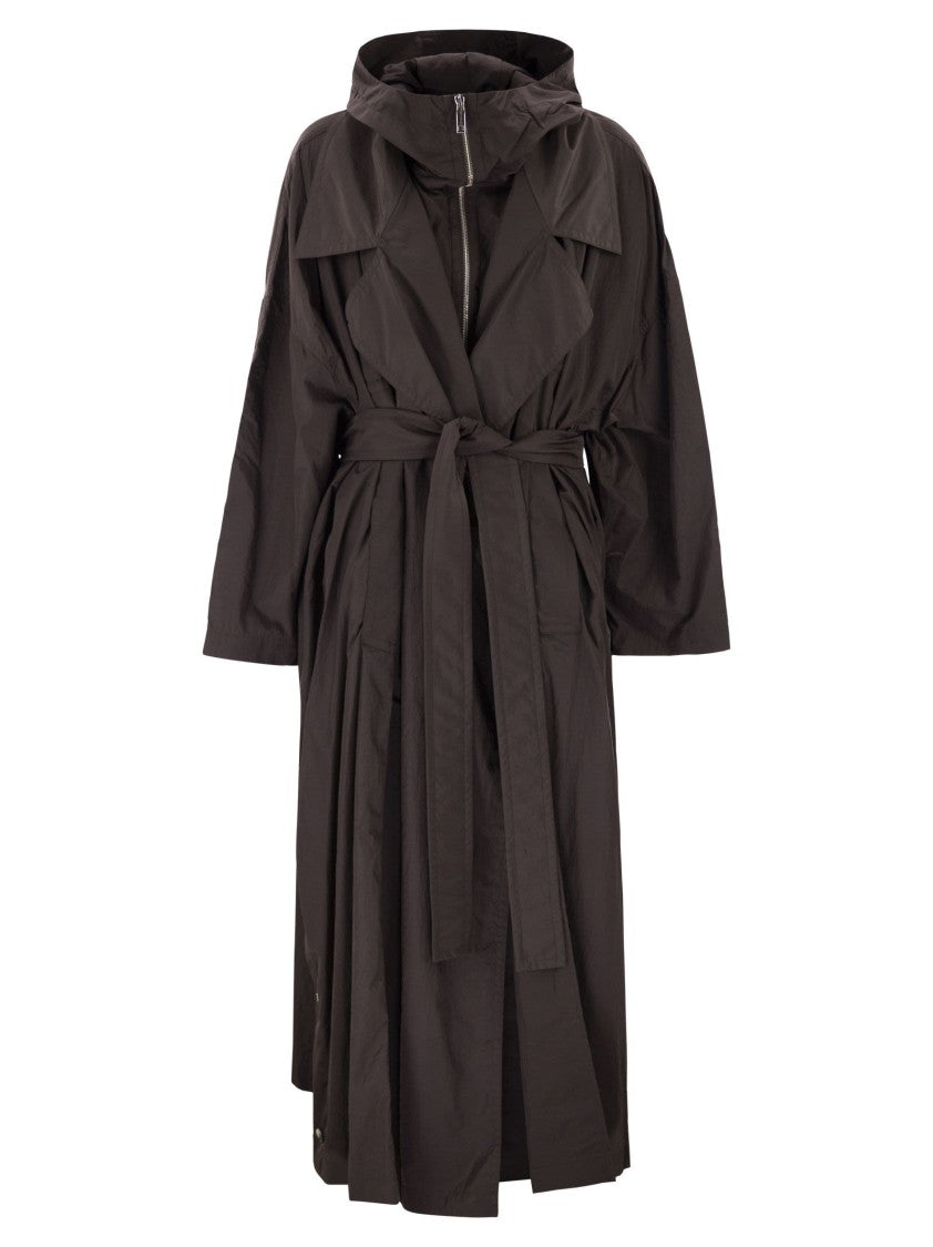 Sportmax Oversized Water-Repellent Taffeta Trench Coat With Maxi Lapel And Layered Design