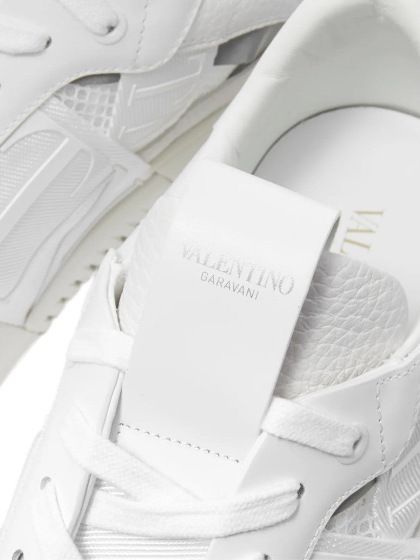 Valentino Garavani Vl7n Logo Low-Top Sneakers