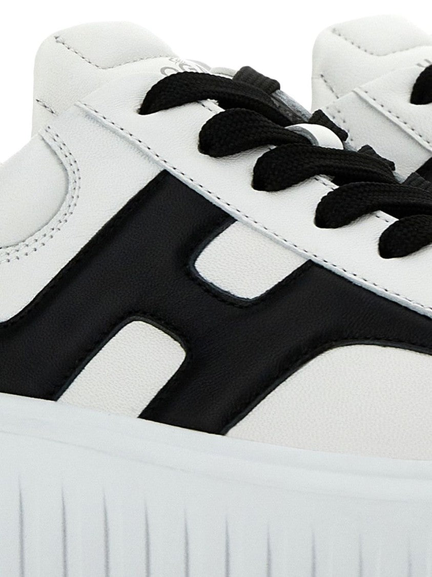 Hogan Low-Top Sneakers With Distinctive Side Logo