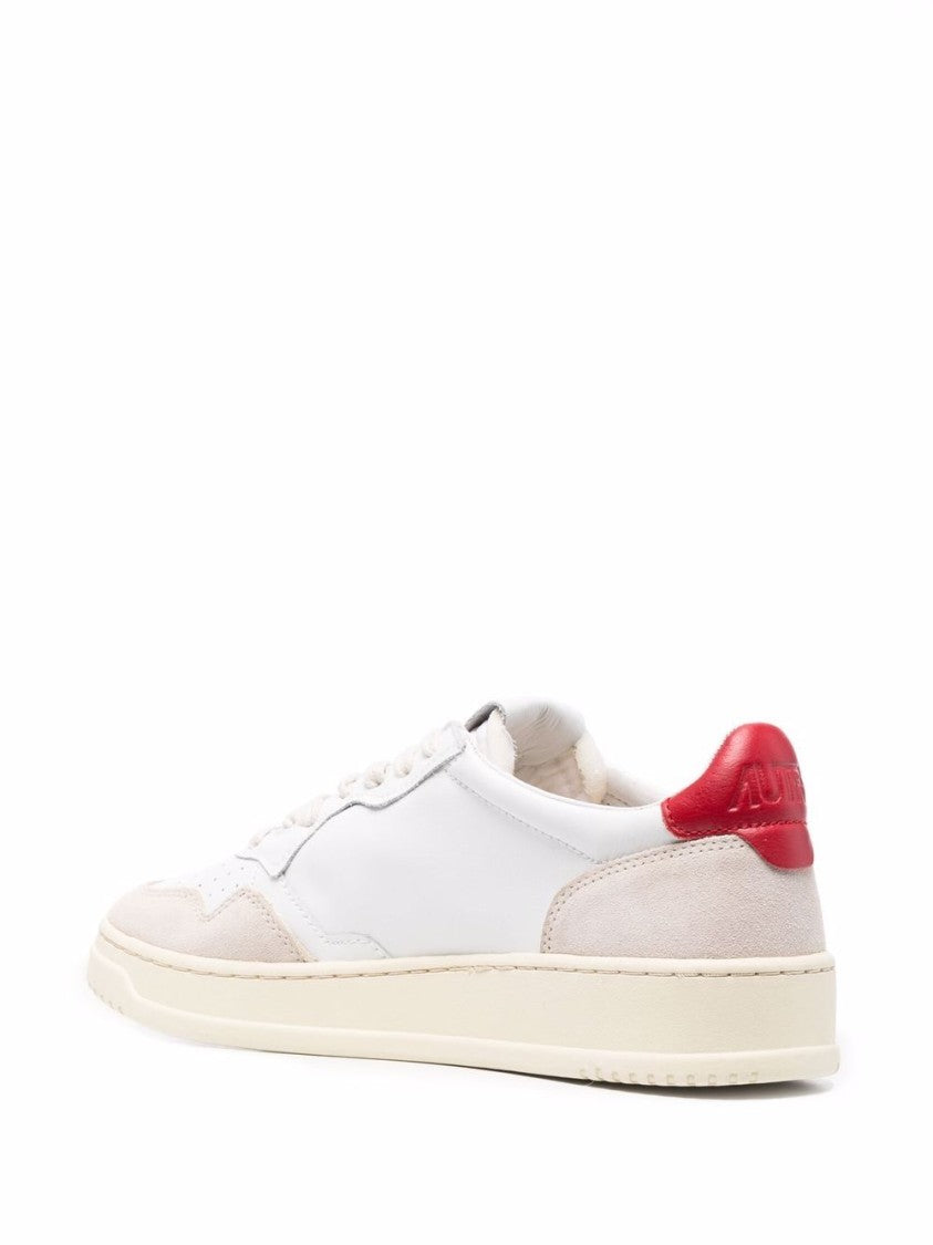 Autry Classic Low-Top Sneakers With Textured Panels And Contrasting Heel Tab