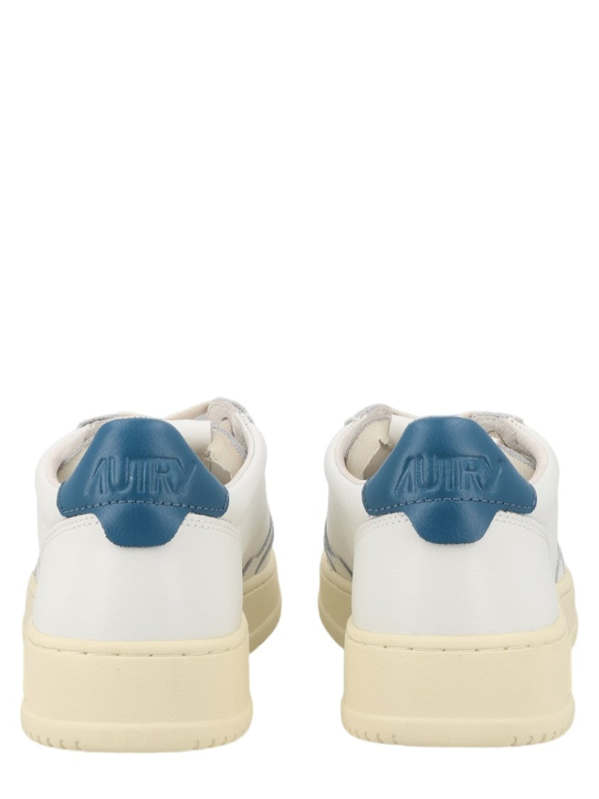 Autry Medalist Low Perforated Cow Leather Sneakers