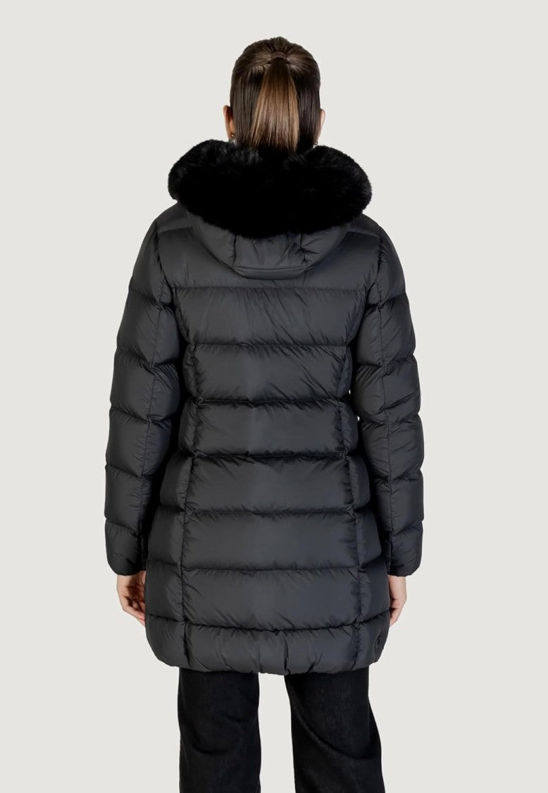 Colmar Originals Streamlined Women's Clothing With Modern Silhouette