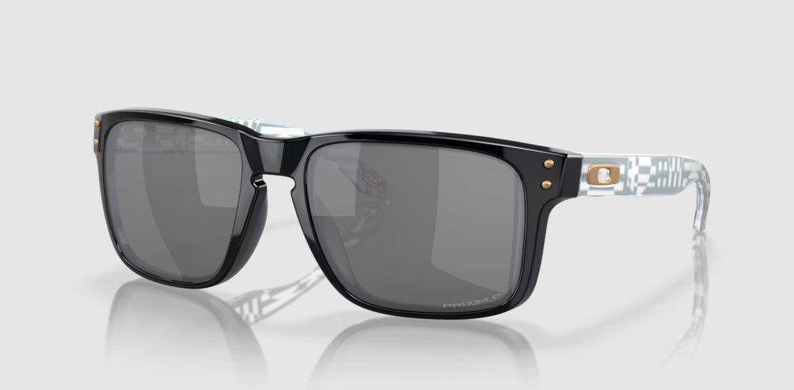 Oakley Holbrook Sunglasses With Iridium Finish And Polarized Options