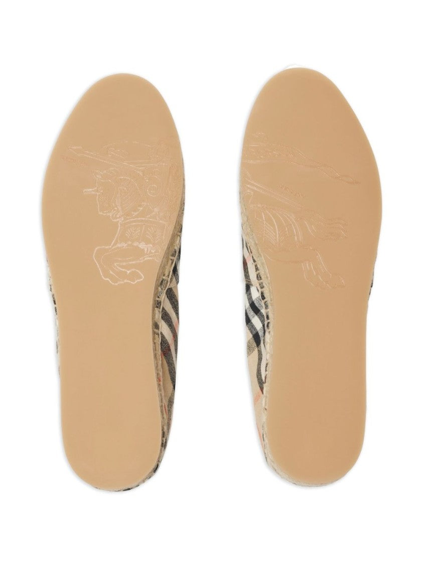 Burberry Classic Slip-On Flat Shoes With Check Pattern