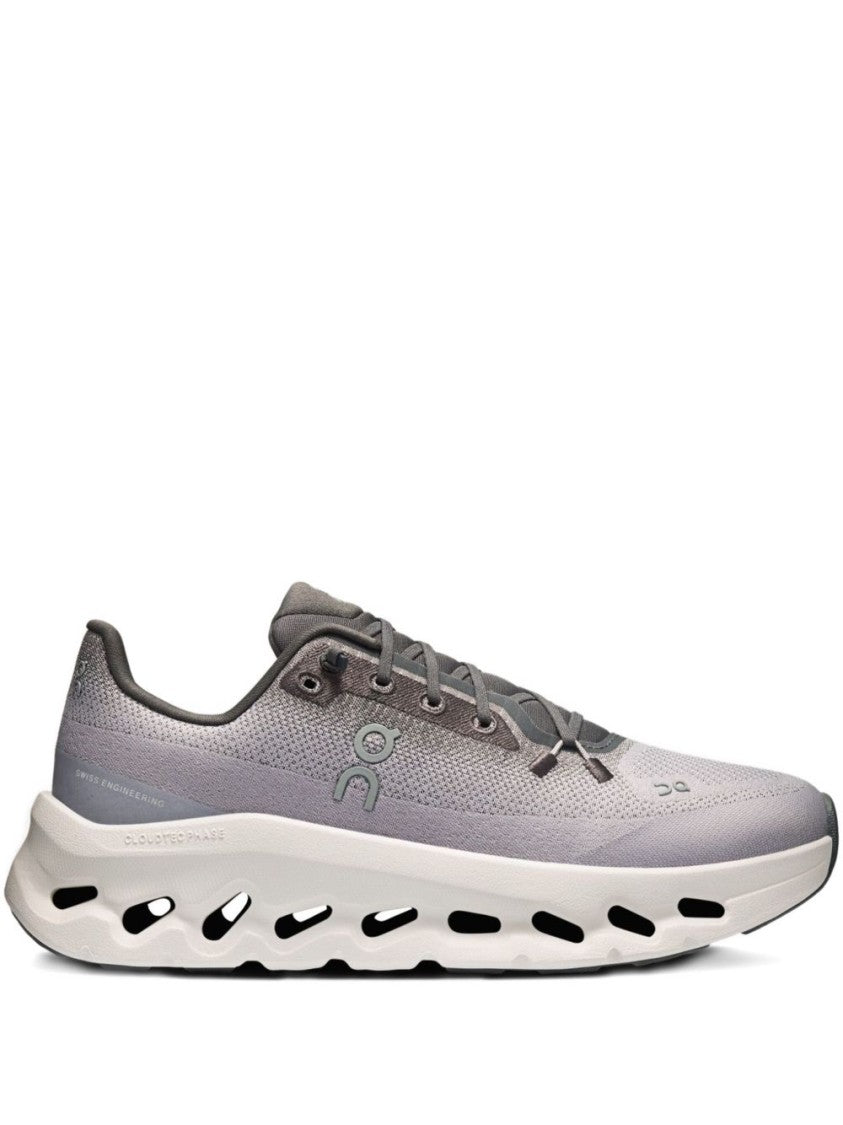 On Running Lilac Gradient Sneakers With Modern Design
