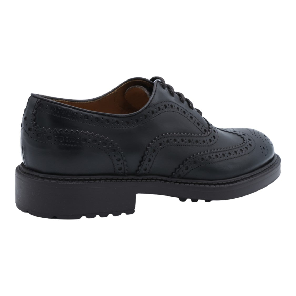 Doucal's Classic Brogue Flat Shoes With Wingtip Detailing