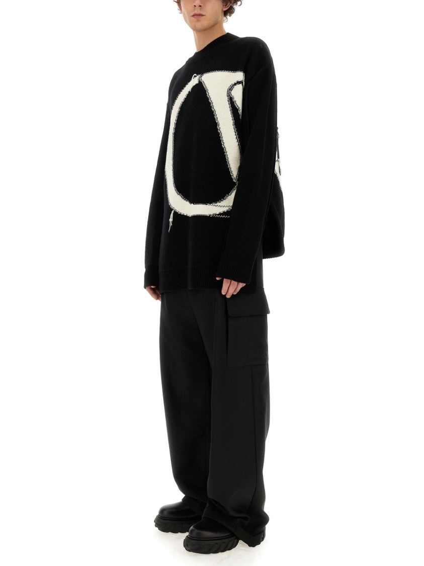 Off-White Cargo Pants