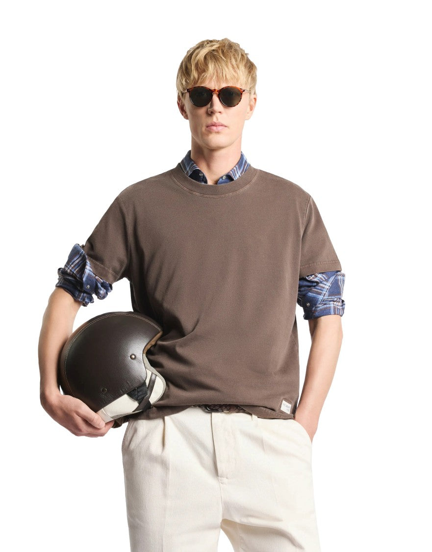 Fay Minimalist Light Brown T-Shirt With Timeless Appeal