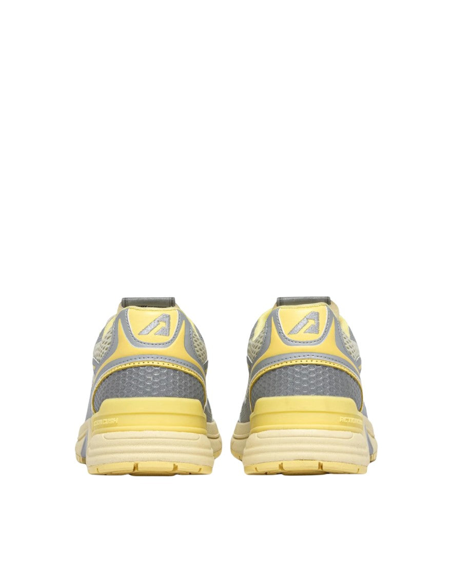 Autry Hyperway Women’S Silver/Lemon Sneakers