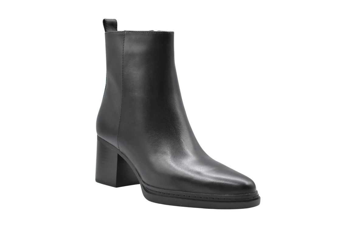 Michael Kors Smooth Black Leather Ankle Boots