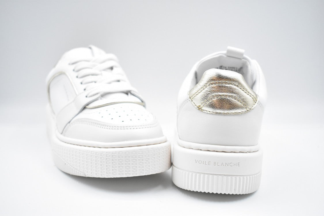 Voile Blanche Platinum White Sneakers With Metallic Accent