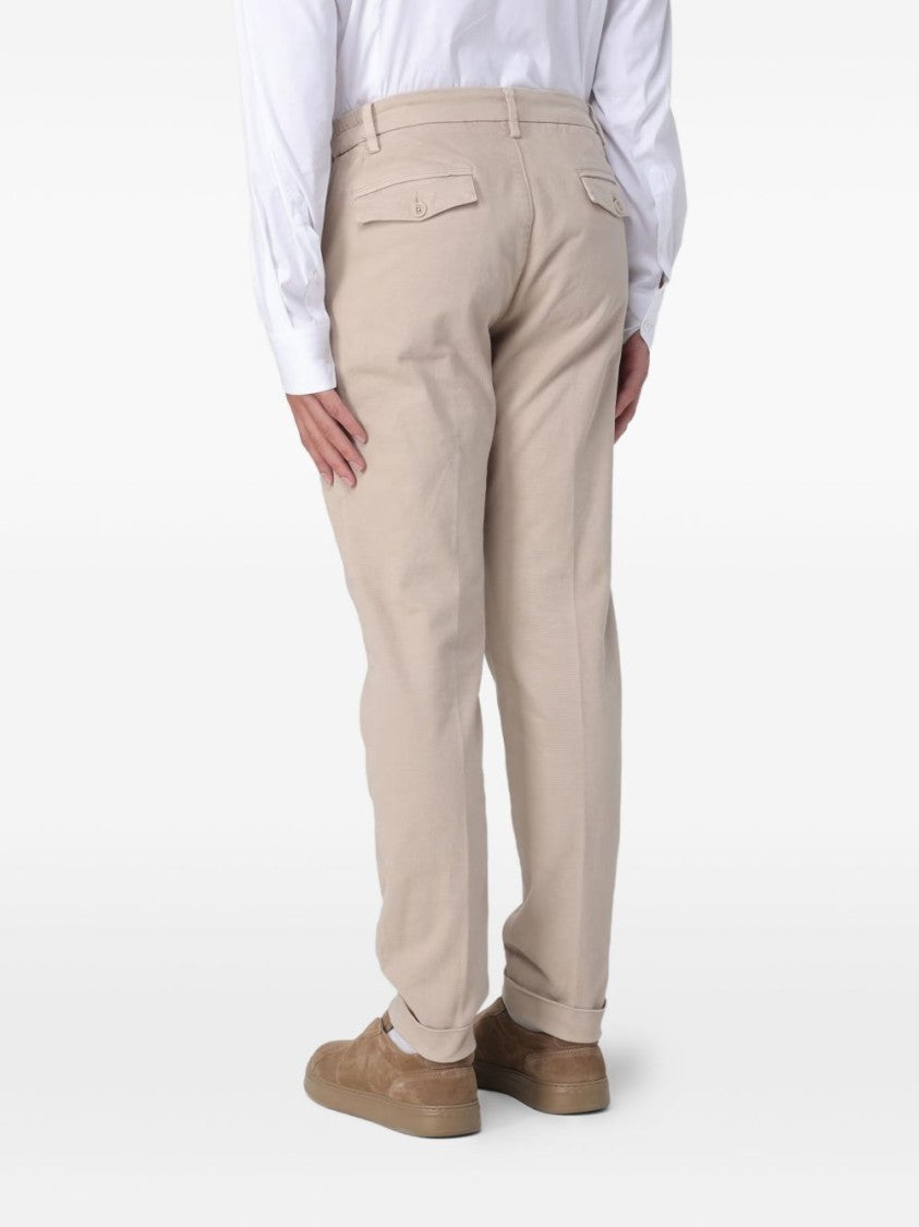 Fay Light Wheat Capri Pince Stretch Cotton Pants