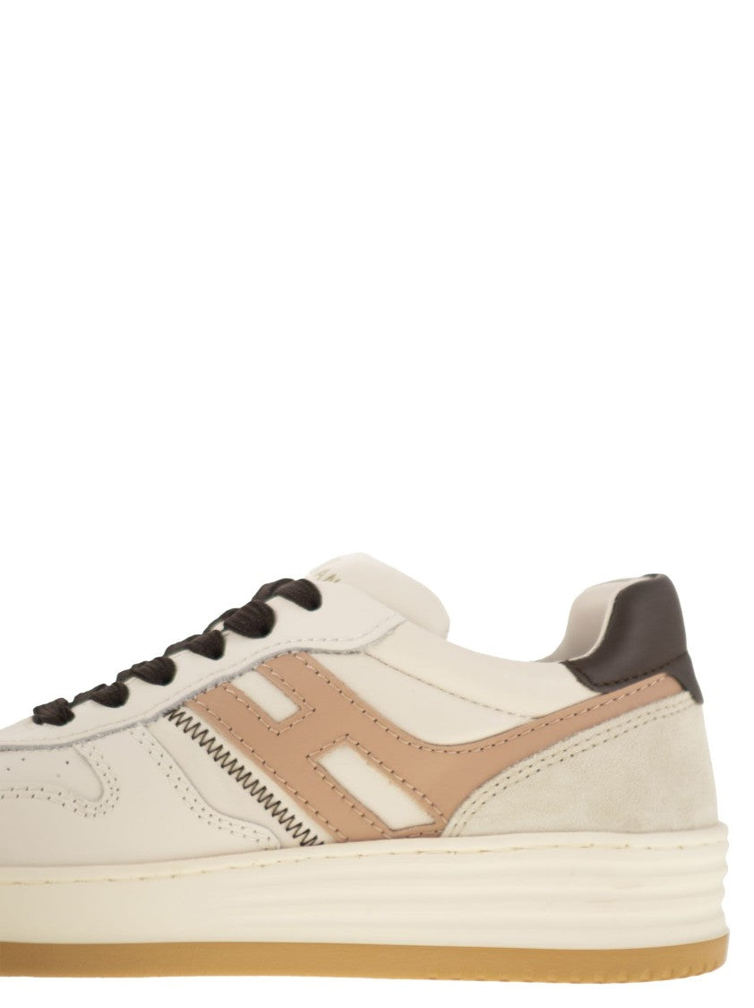 Hogan H630 - Leather Trainers With H On The Side