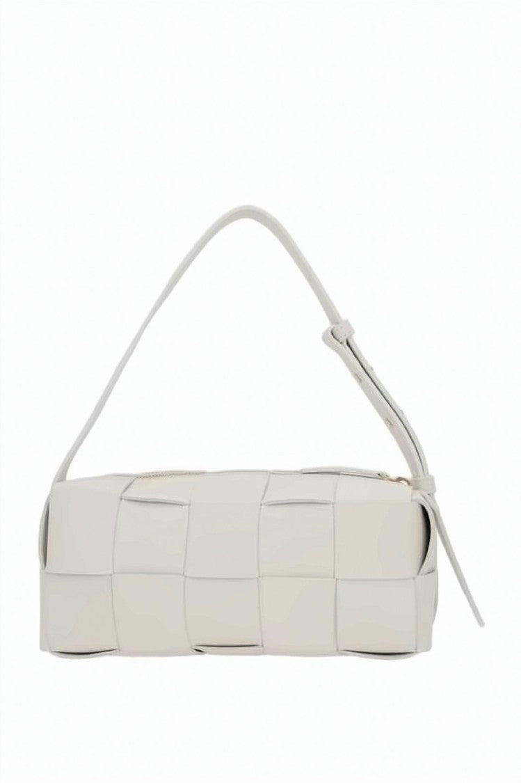 Bottega Veneta Woven White Shoulder Bag With Structured Design And Adjustable Strap