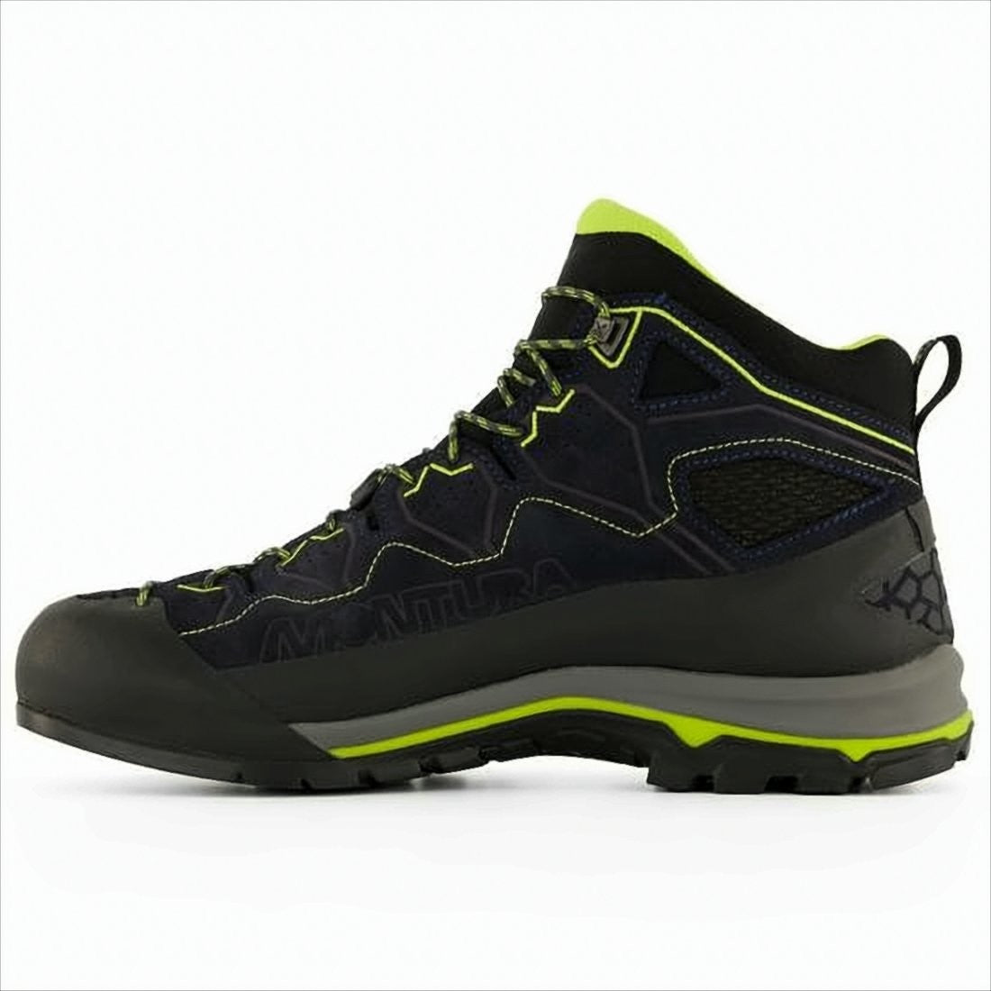 Montura Mid-Height Rugged Hiking Boots