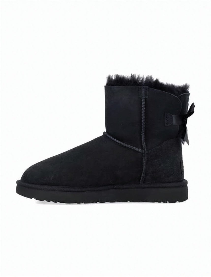 Ugg Suede Ankle Boots With Plush Interior And Decorative Bows