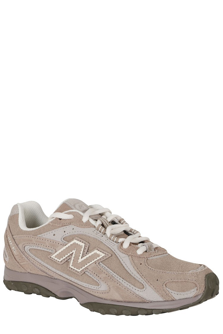 New Balance Lifestyle 204L Suede Upper Eva Sole Sneakers