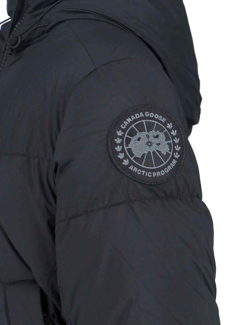 Canada Goose Structured Minimalist Black Jacket With Front Zipper Closure