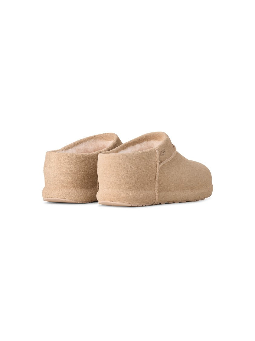 Ugg Versatile Suede Slip-On Clog With Sheepskin Comfort