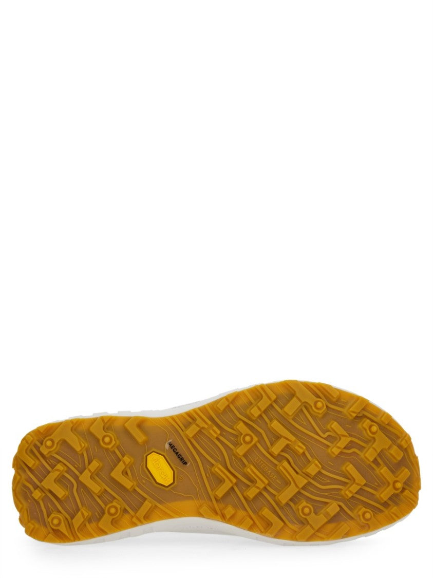 Norda Low-Profile White Sneakers With Mustard Yellow Sole