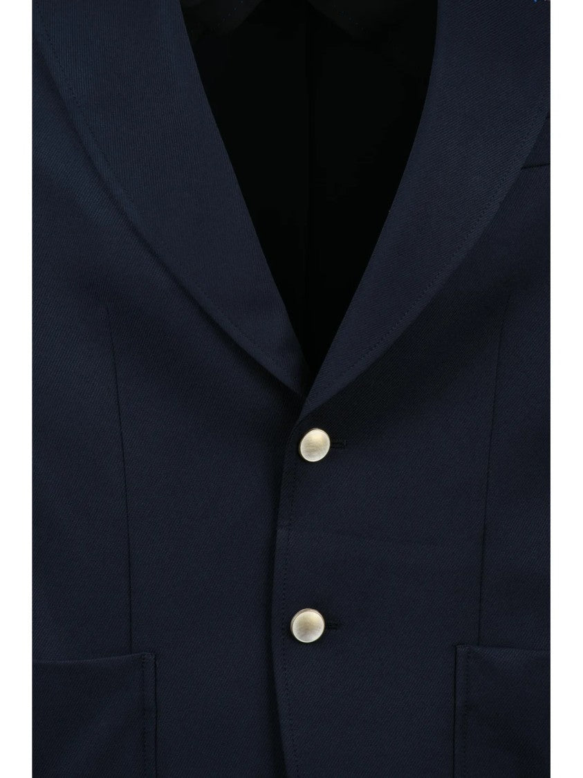Berry & Brian Fitted Jacket With Deep Lapel Collar And Button Closure
