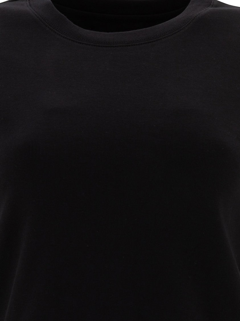 Sandbeige Cropped Black T-Shirt With Classic Crew Neckline