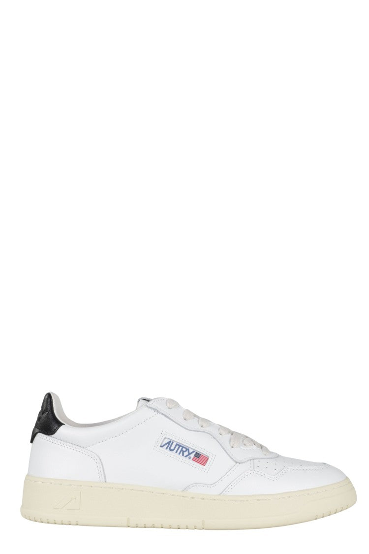 Autry White Black Medalist Low Leather Sneakers