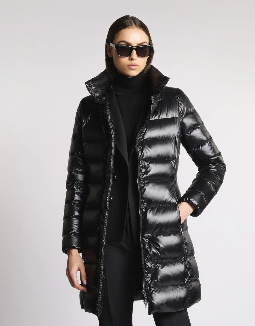 Fay Contemporary Down Coat With Crater Collar