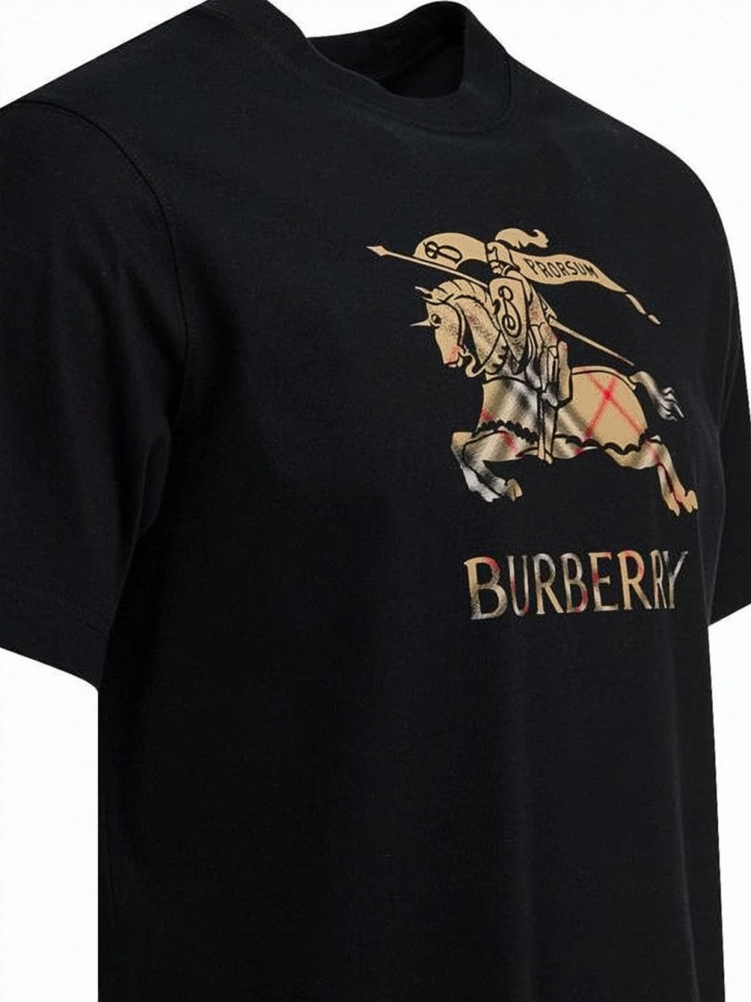 Burberry Classic Crew Neck Black T-Shirt With Equestrian Graphic
