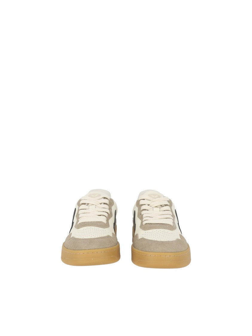 Veja Black V-90 Organic Traced Leather Low-Top Sneakers