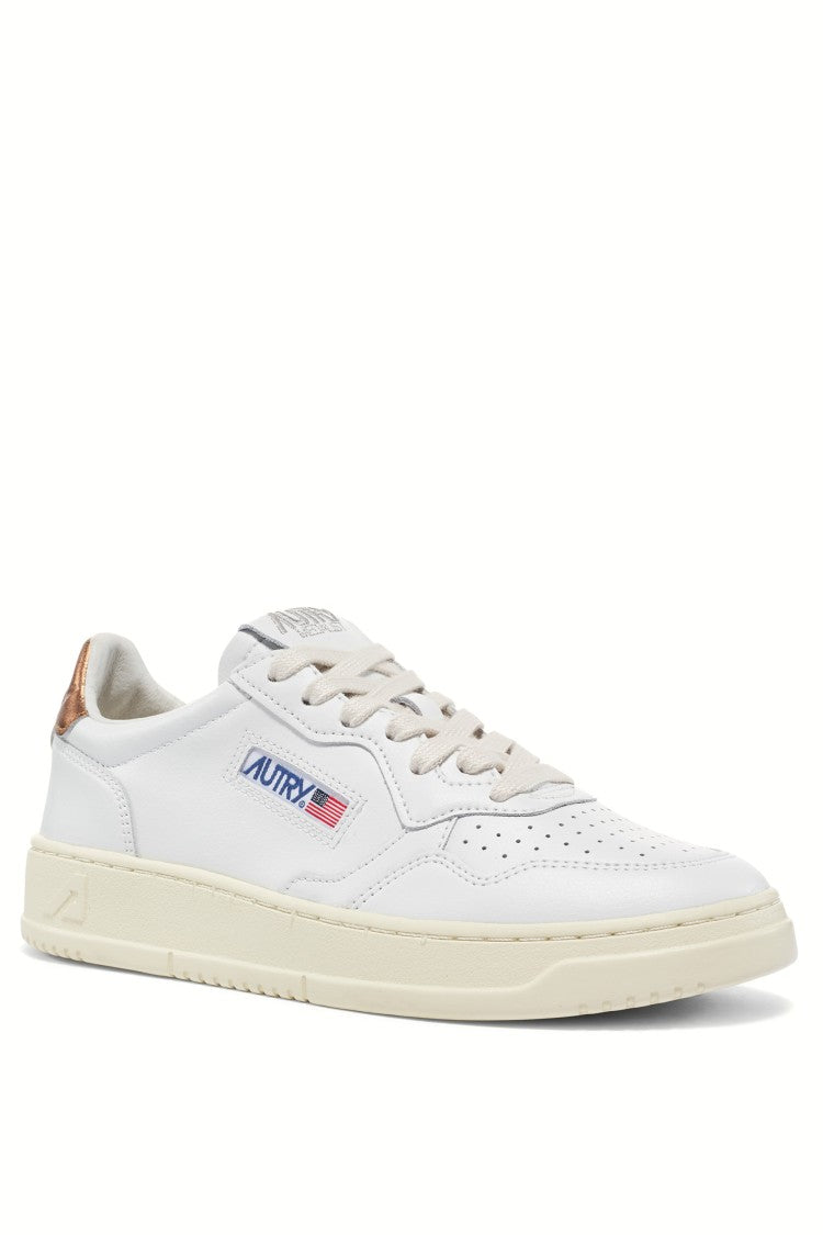 Autry Women’S Medalist Leather Sneakers Bronze Heel Tab