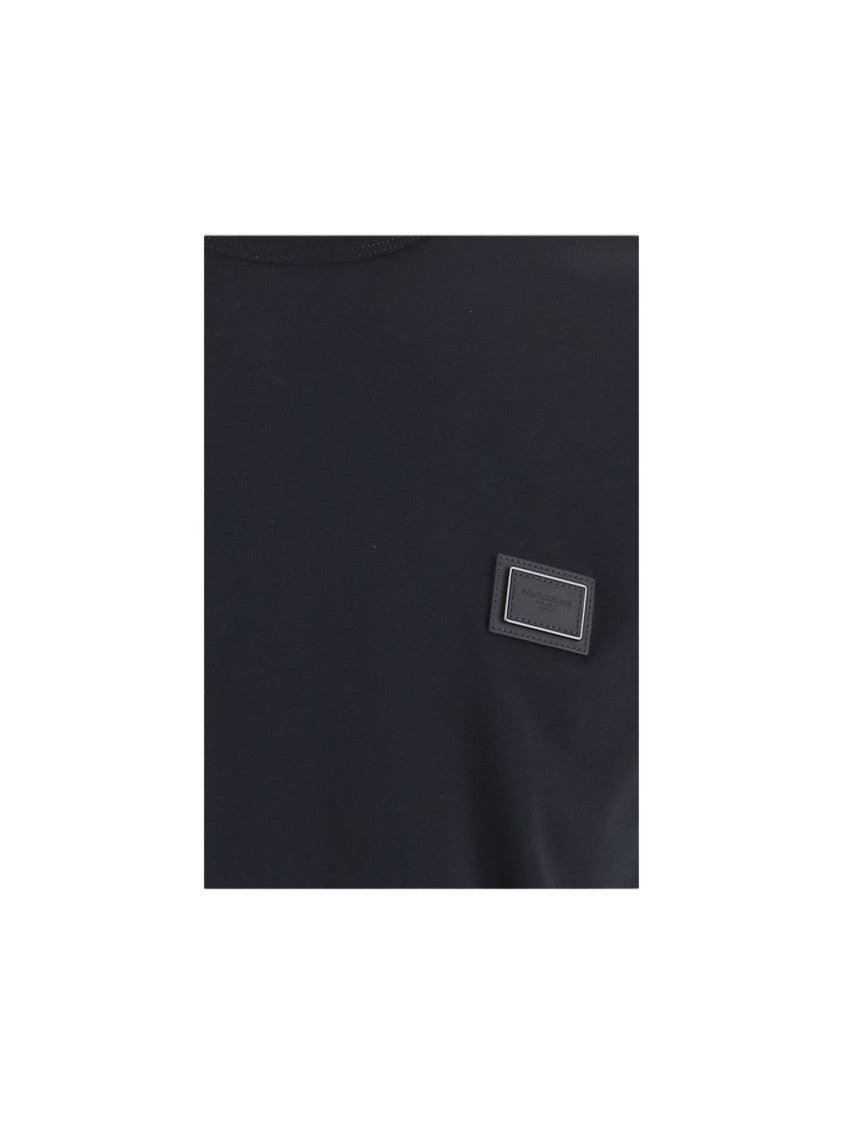 Dolce & Gabbana Navy Cotton T-Shirt With Subtle Tone-On-Tone Patch