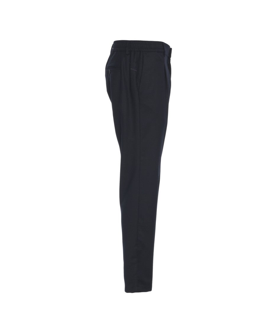 Cruna Chino Pants With Discreet Pleats And Clean Waistband
