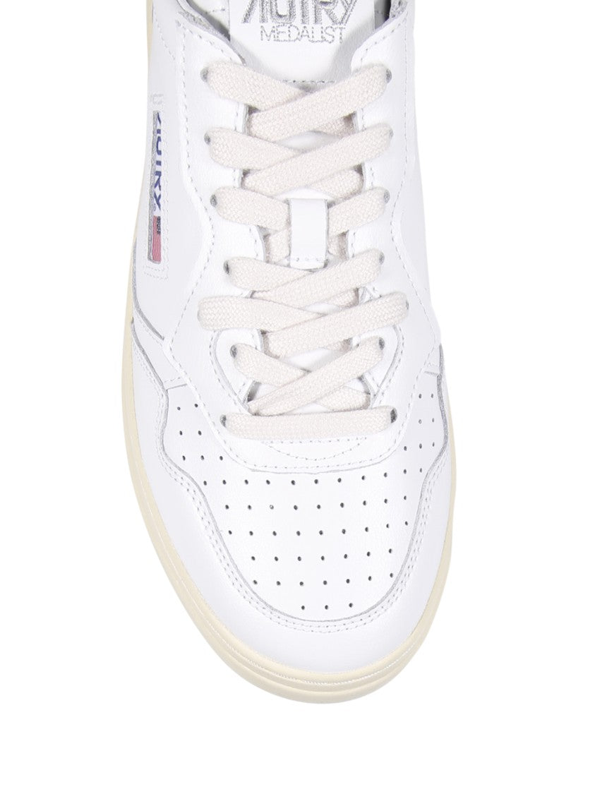 Autry Medalist Low Sneaker