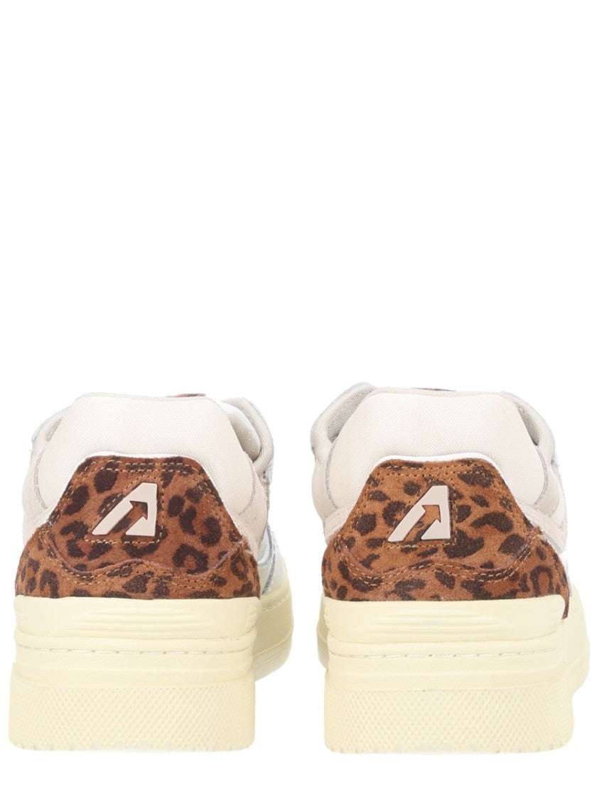 Autry Clc Low Leather Leopard Sneakers