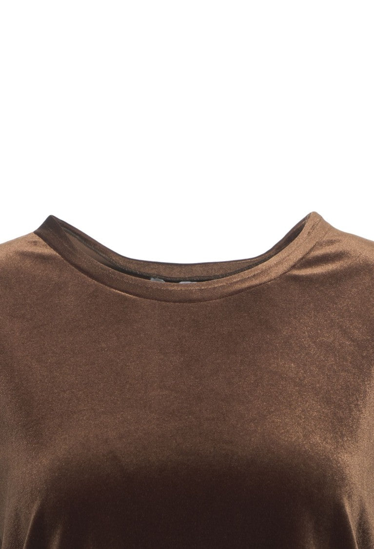 Gender Bronze Round Neck T-Shirt With Velvety Texture