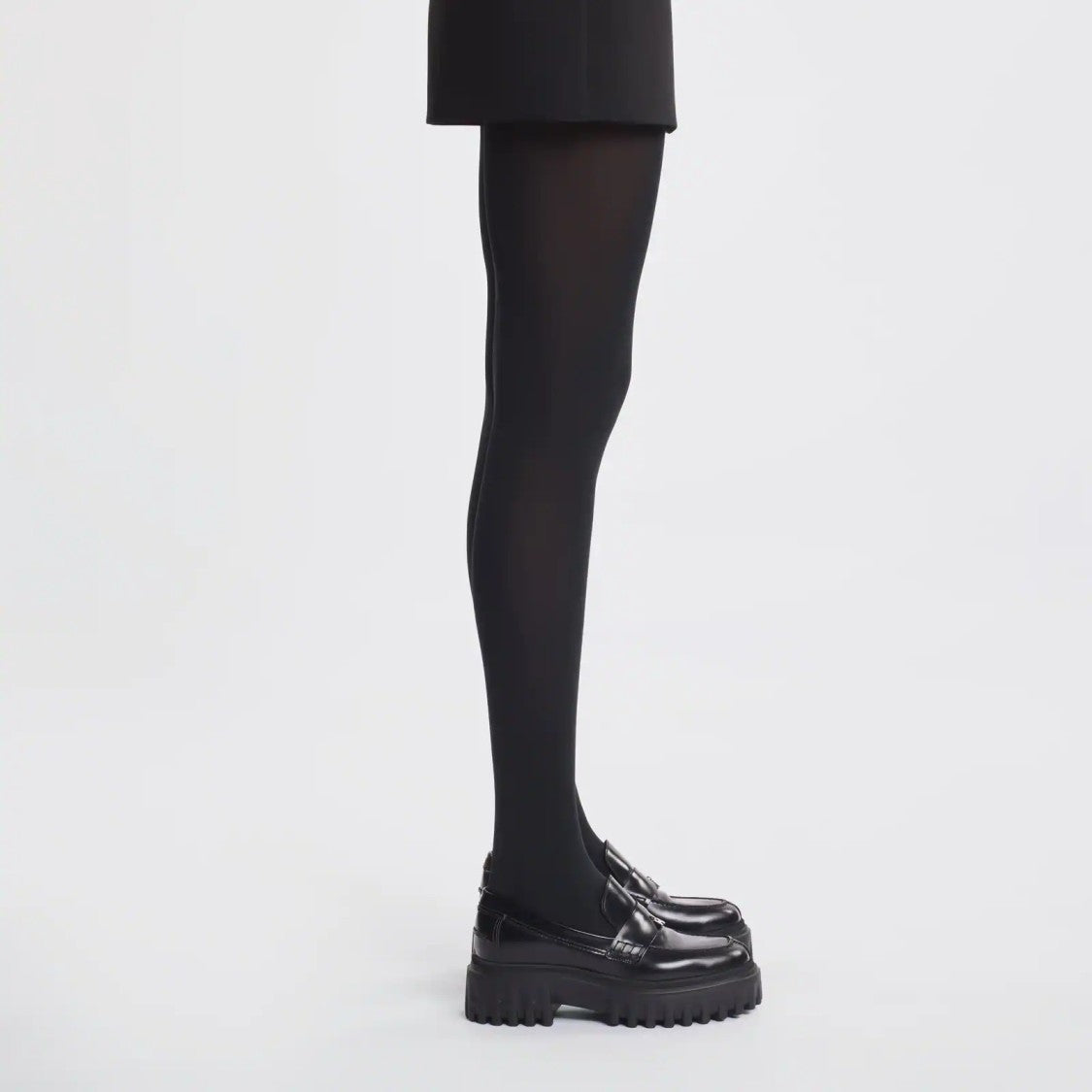 Hogan Sophisticated Black Calfskin Moccasins With Sole