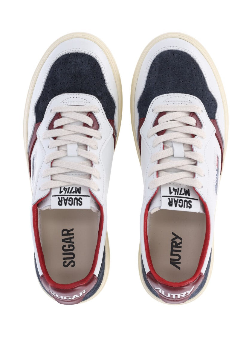 Autry Multicolor Medalist Low Calfskin Sneakers