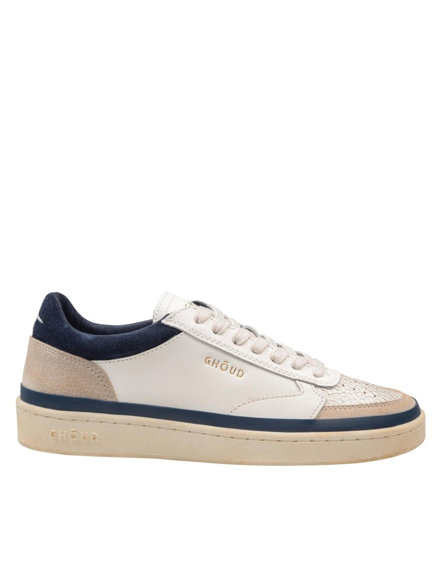 Ghoud Pads Crack Sneakers In White